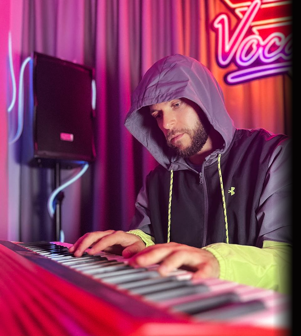 Gummy Beatz in the studio